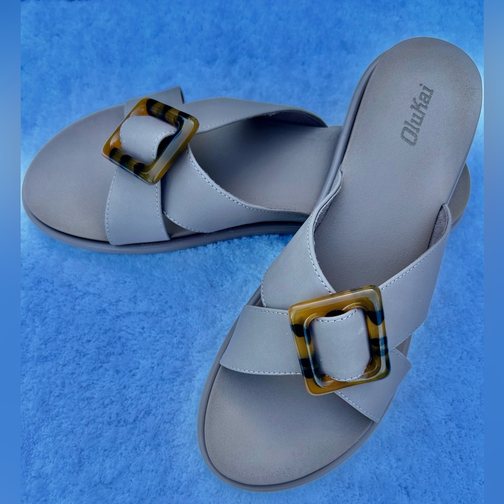OluKai La'i Slides Taupe with Tortoise Buckle Women's Size 10 - Picture 2 of 7